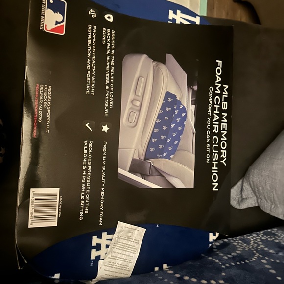 Los Angeles dodgers memory foam chair cushion! - Picture 4 of 4